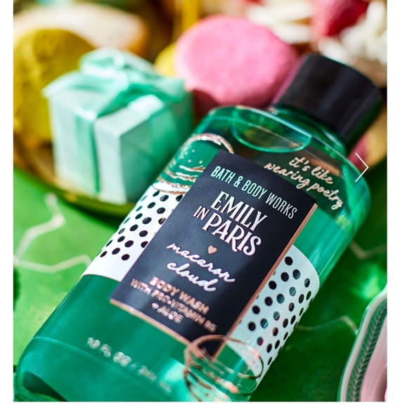 Bath & Body Works Emily in Paris Collection Macaron Cloud Body Wash - Picture 5 of 5